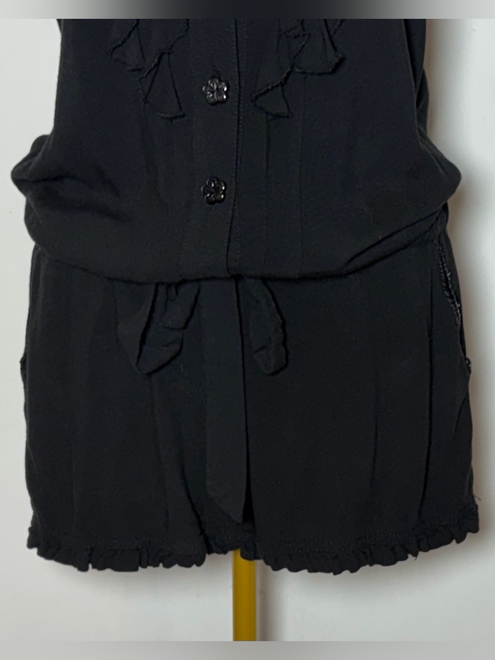 Jolt Black Ruffle Button-Front Drawstring
Romper Y2K, Small - Picture 9 of 12